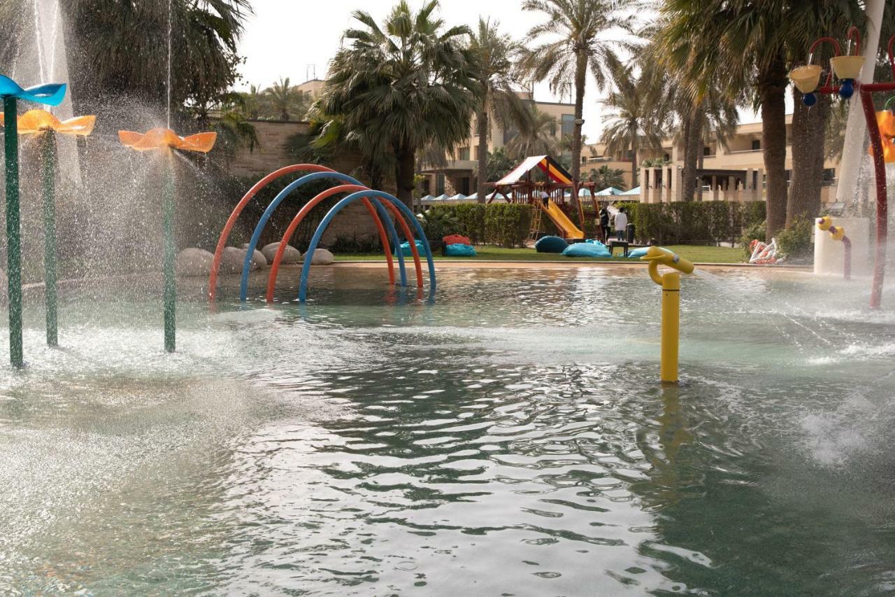 朱美拉梅喜拉海滩酒店及Spa科威特 外观 照片 Splash the Sun Water Park